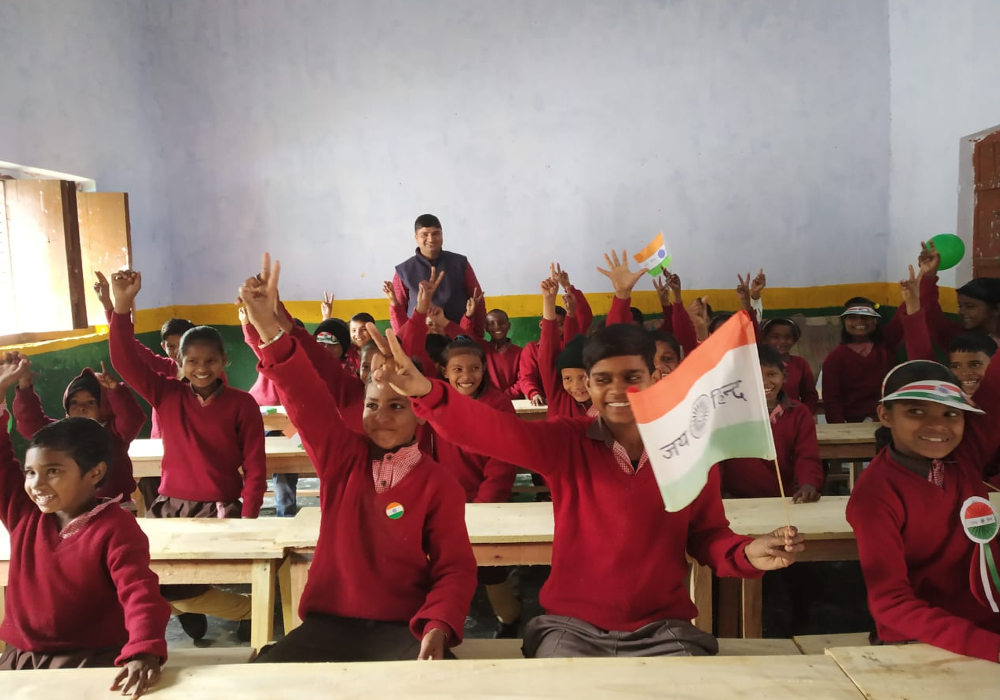 Seat Bench distribution in Primary School Munimabad Barabanki