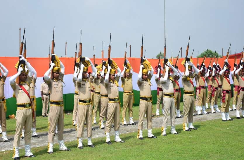 फोटो में देखिए स्वतंत्रता दिवस मुख्य समारोह की कुछ झलकियां...