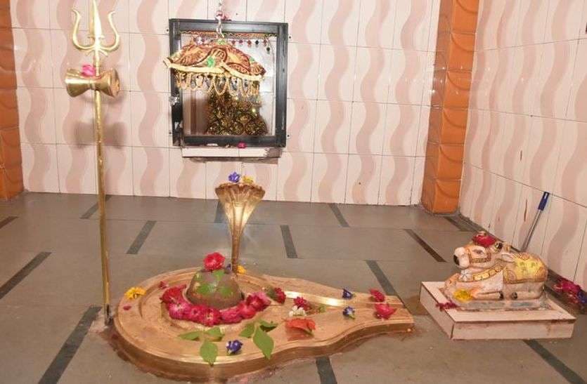 tekreshwar mahadev temple in ratlam