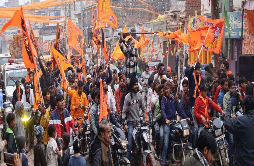 There is huge enthusiasm among the people across Dholpur district regarding the Pran Pratistha program in Ayodhya, temples are shining with lights... see photos