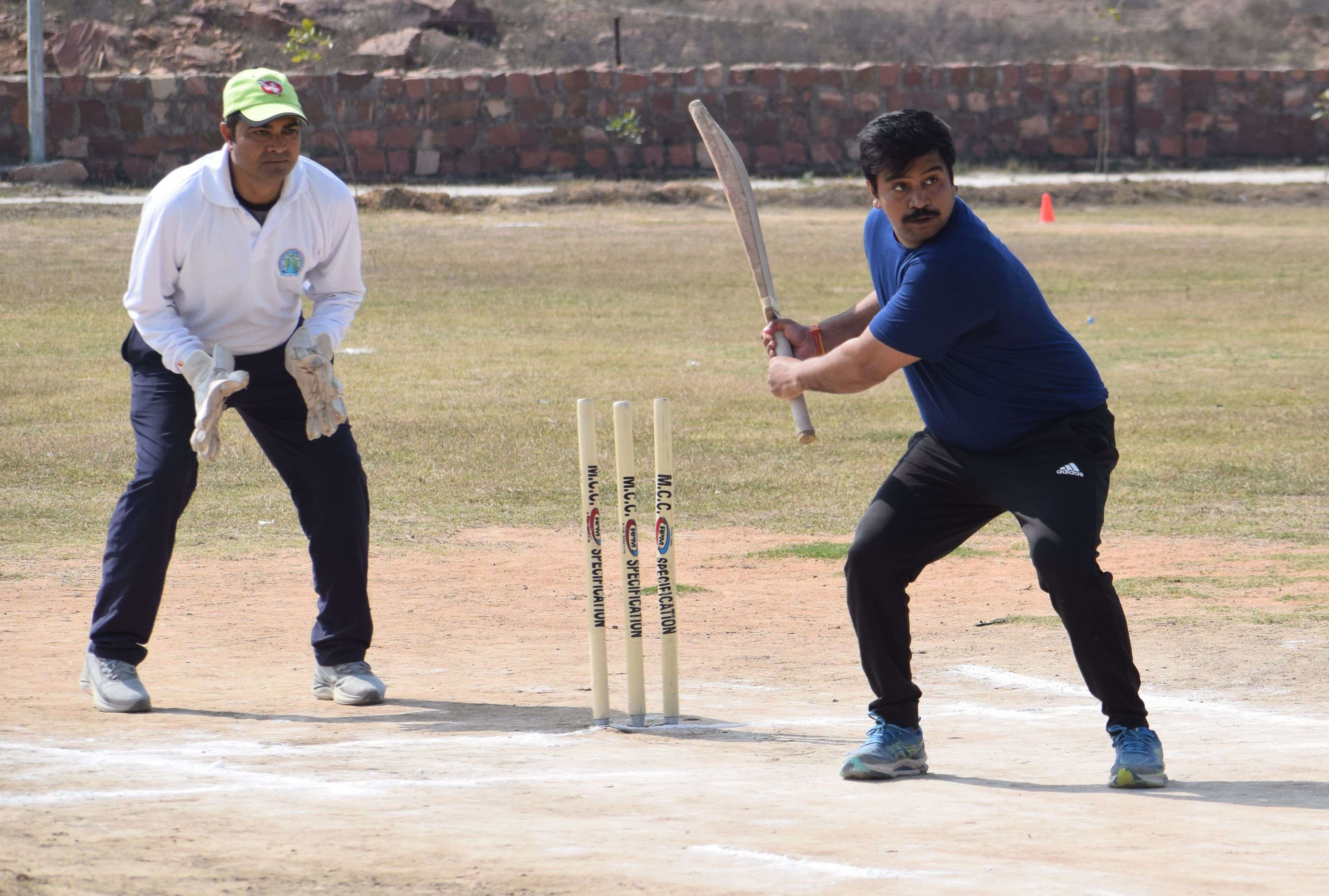 How the Collector thrashed the bowlers of Journalist XI in a friendly match...see pictures