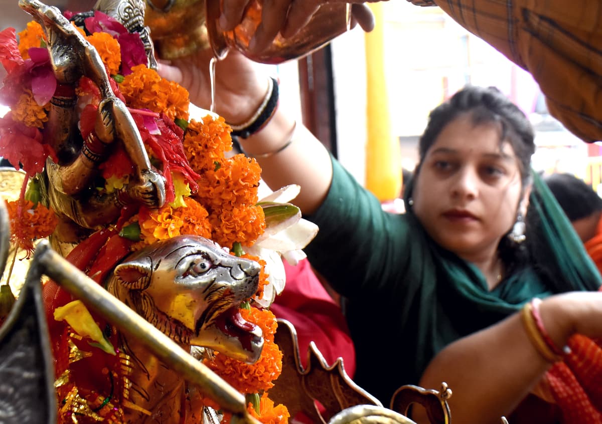 Swaran mandir somwara