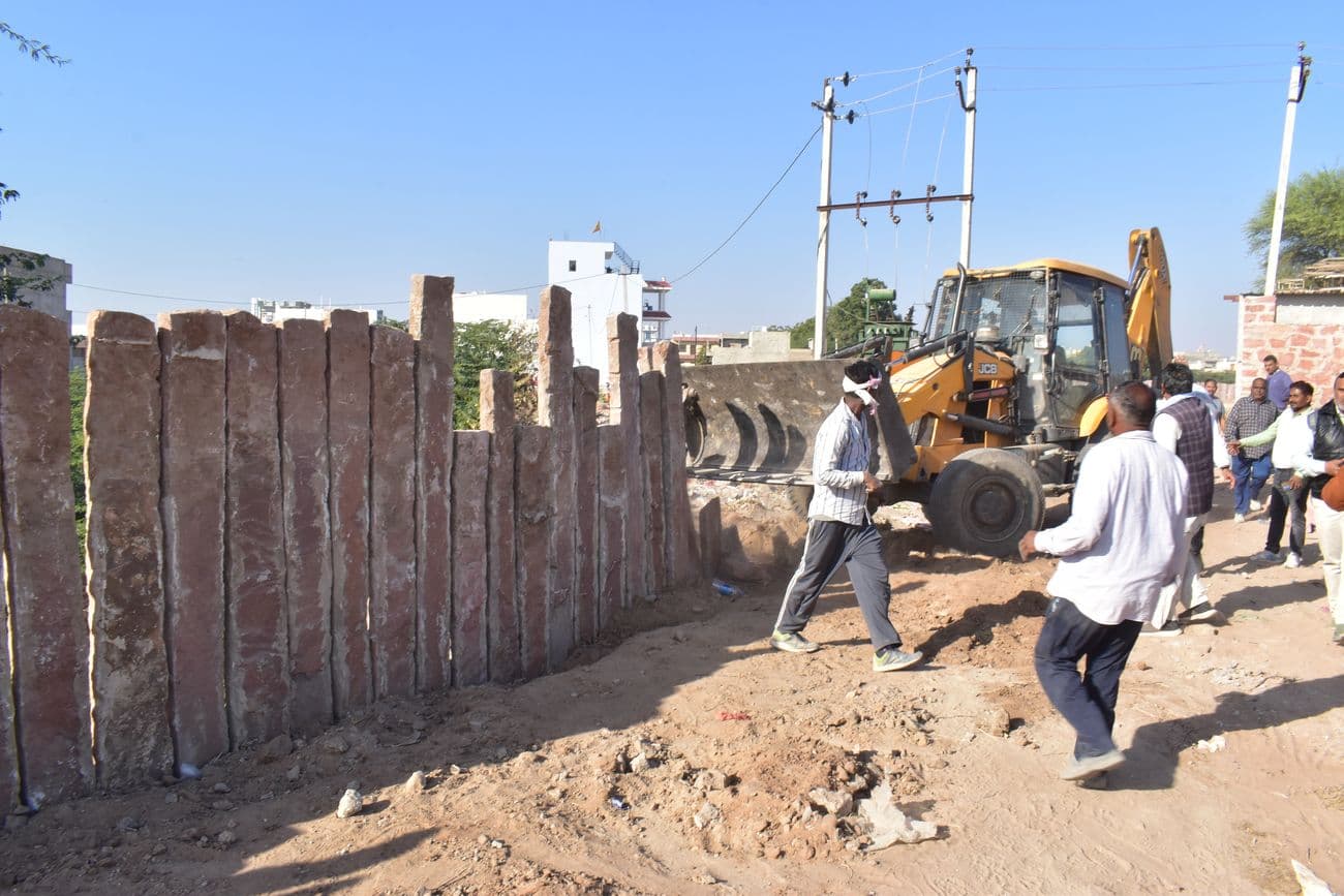 Encroachment on Journalist Colony and surrounding land removed