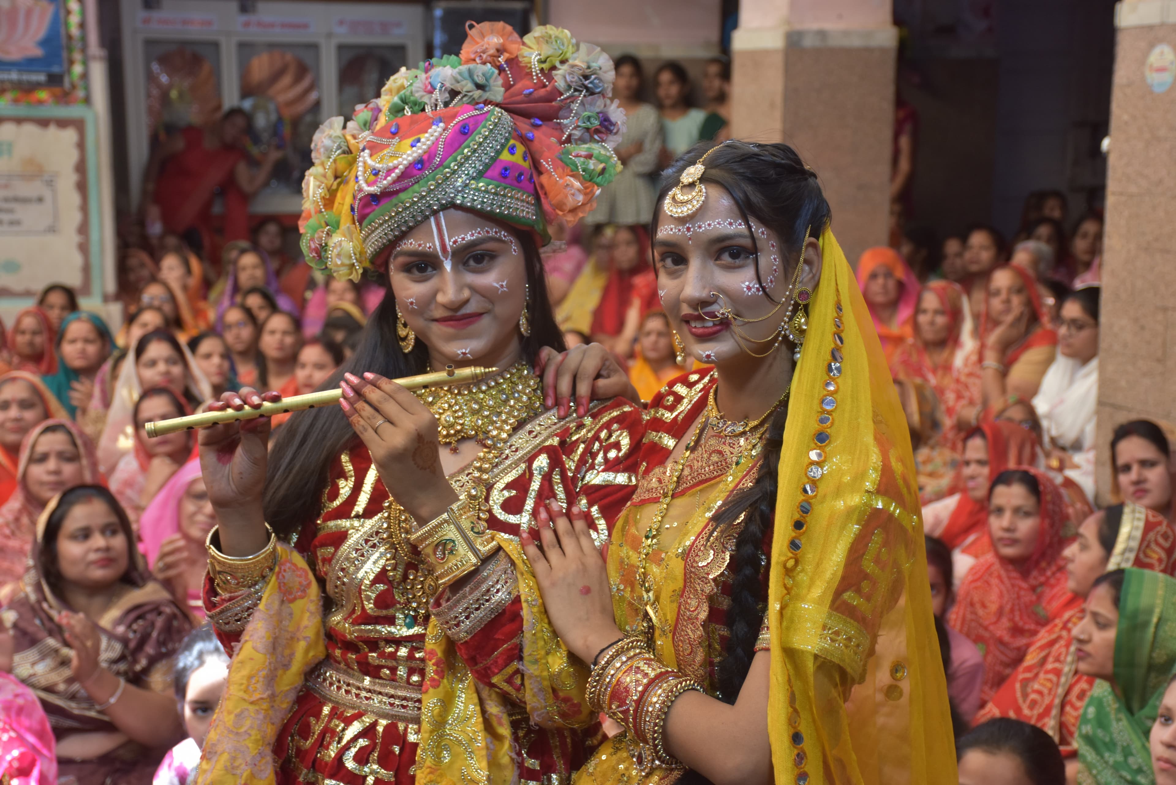 Nagarseth Banshiwala drenched in the pomp of Phagotsav, gulal, flowers, saffron and perfume